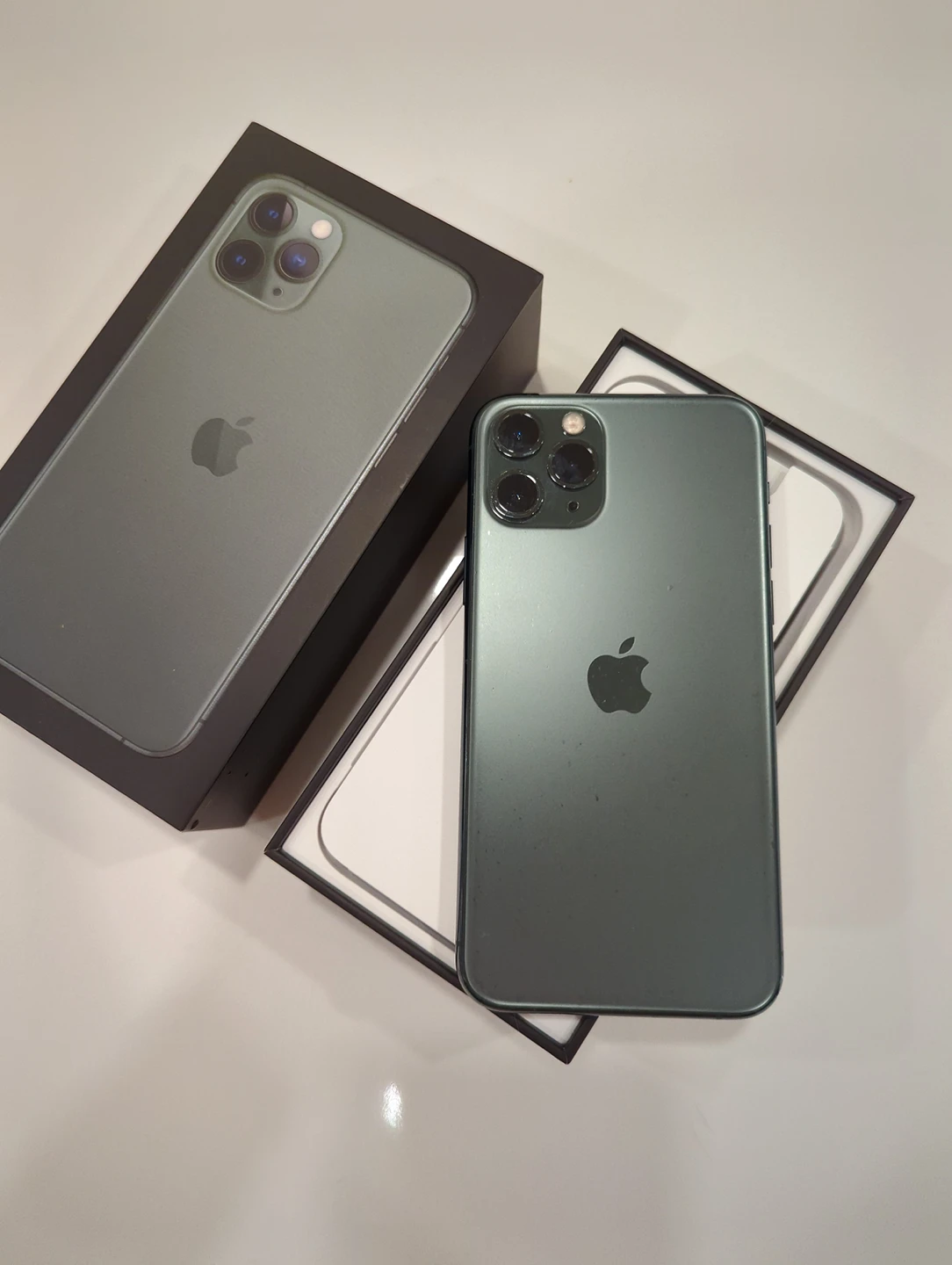 iPhone 11 Pro 64 GB in Midnight Green - photo 2