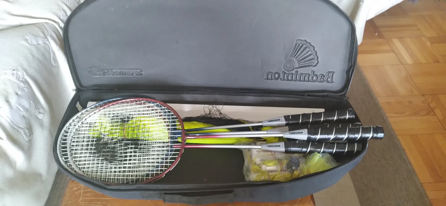 Badminton set with 4 racquets, net, pols etc - photo 2