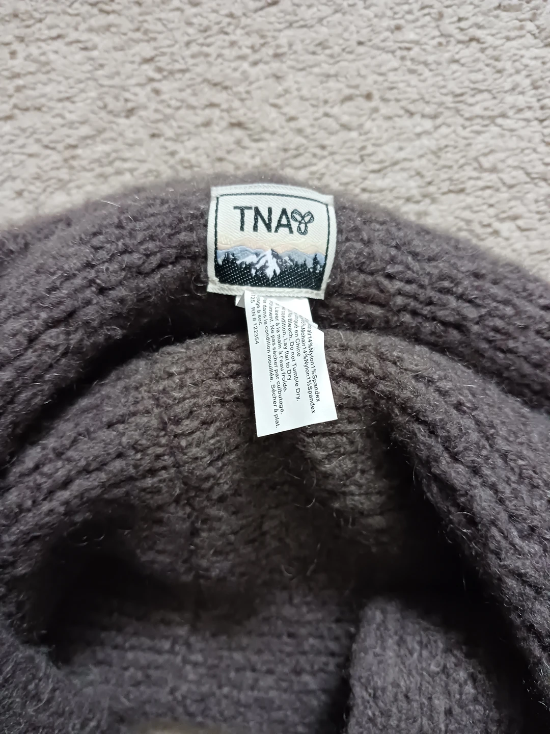 TNA Eternity scarf image indicator(2)