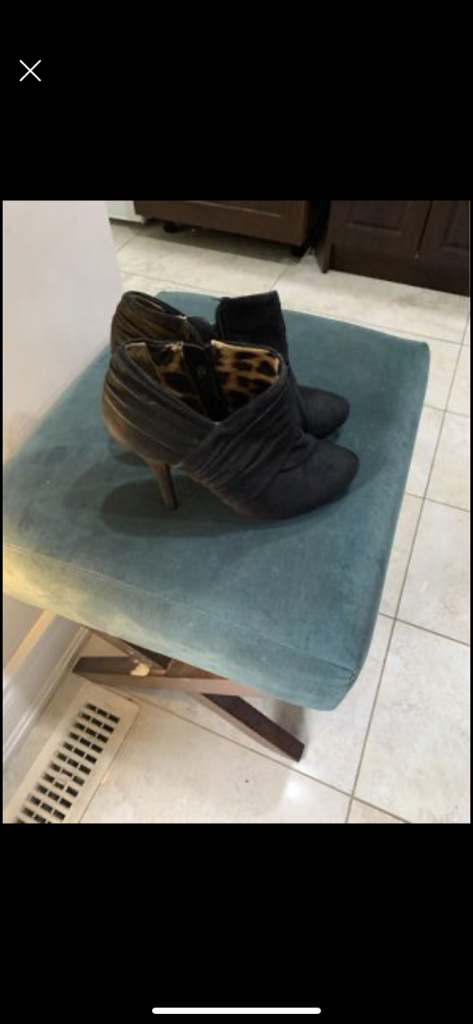 Boots size 8 thumbnail