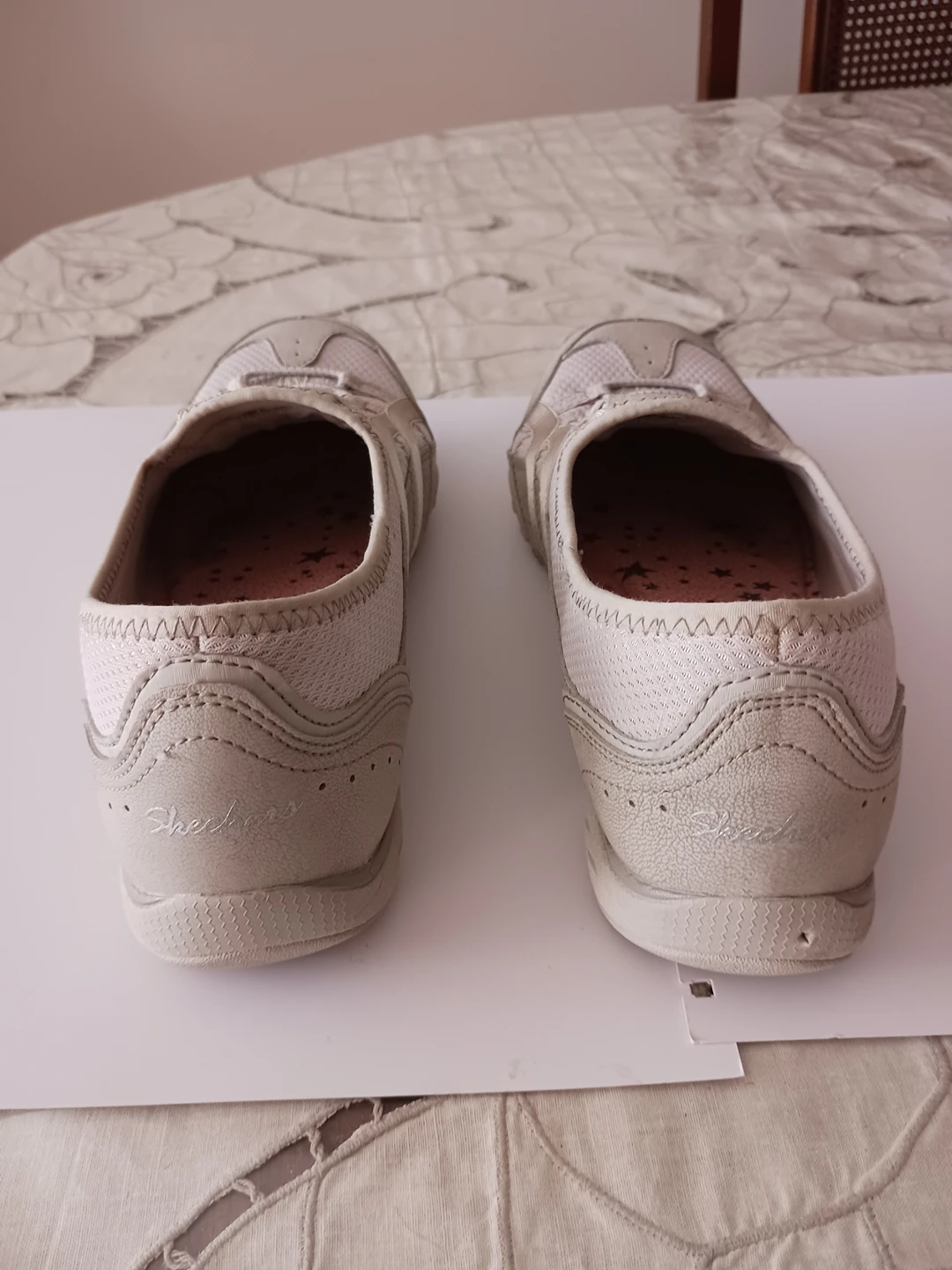 Skechers Slip-on/Loafers image indicator(2)