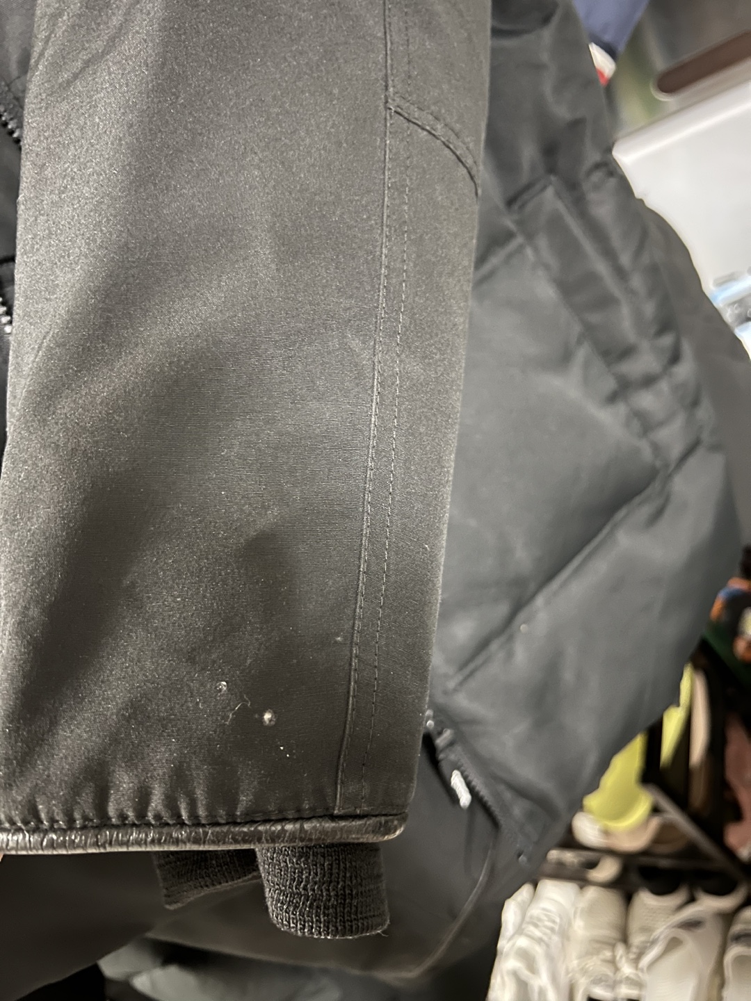 Canada goose jacket - photo 3