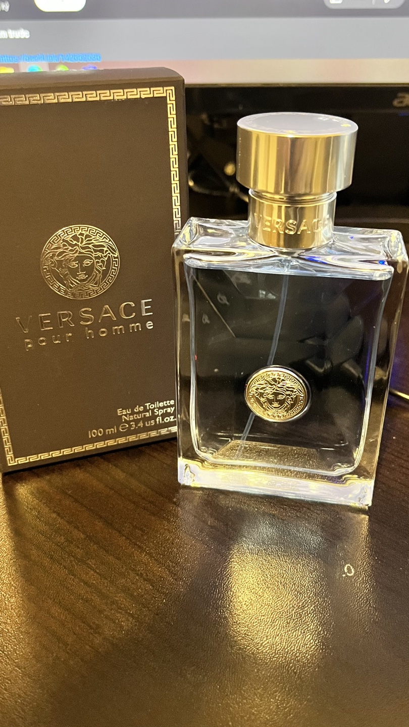 New versace pour homme Eau de Toilette spray for Men