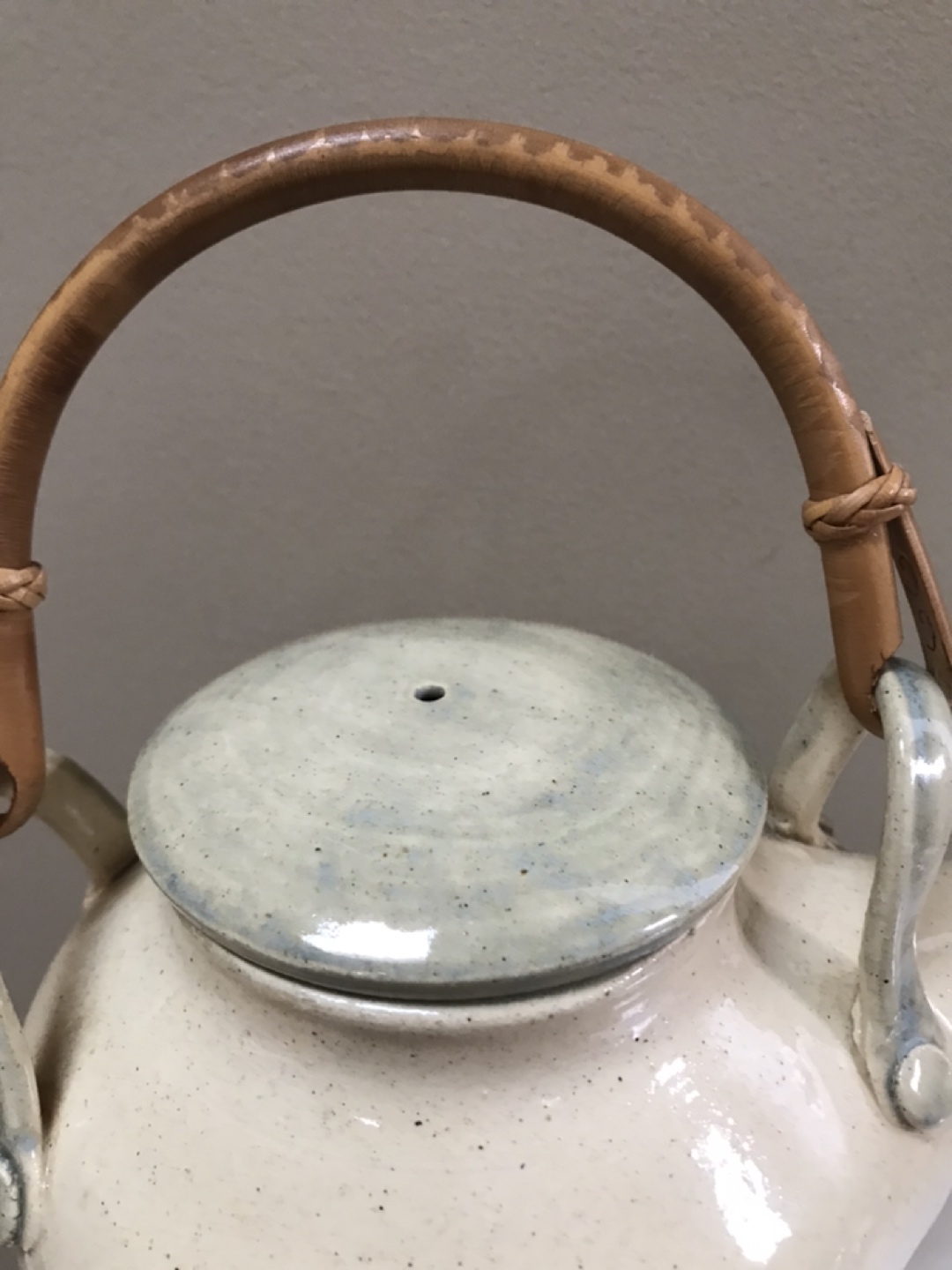 Pottery Tea Pot image indicator(2)