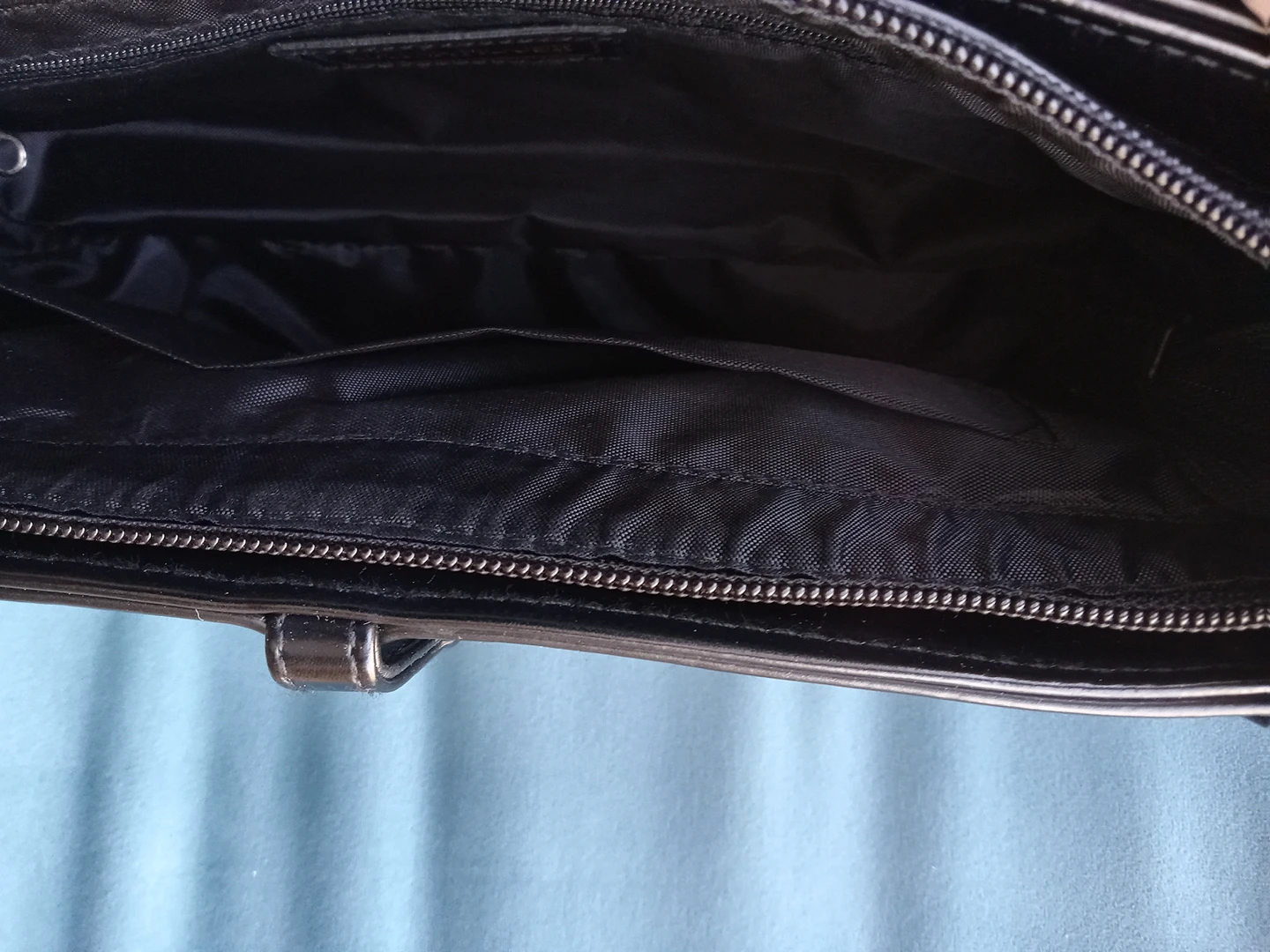 Black handbag - photo 5