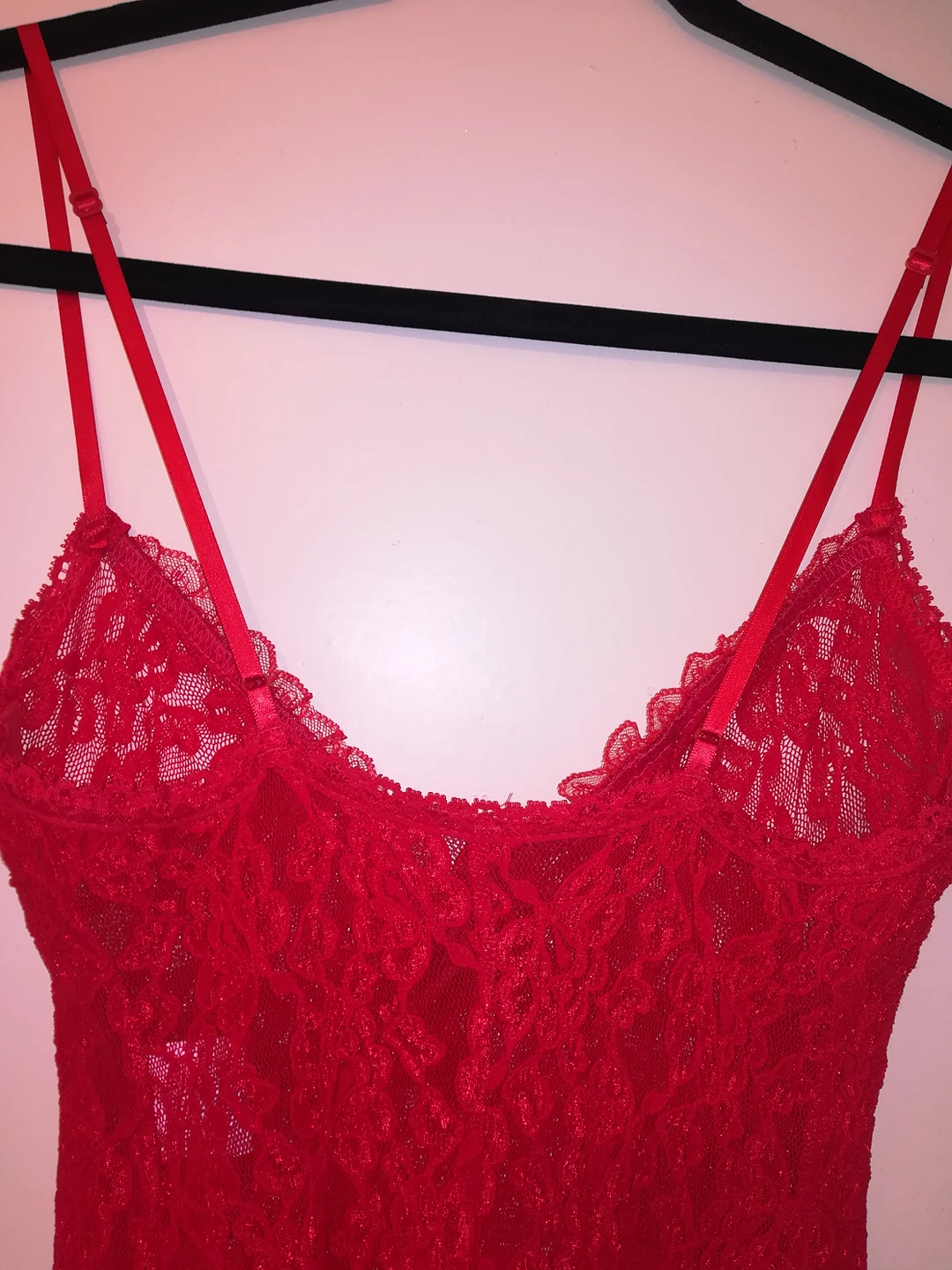 NEW with tags Woman's red lace lengerie, size S/M image indicator(3)