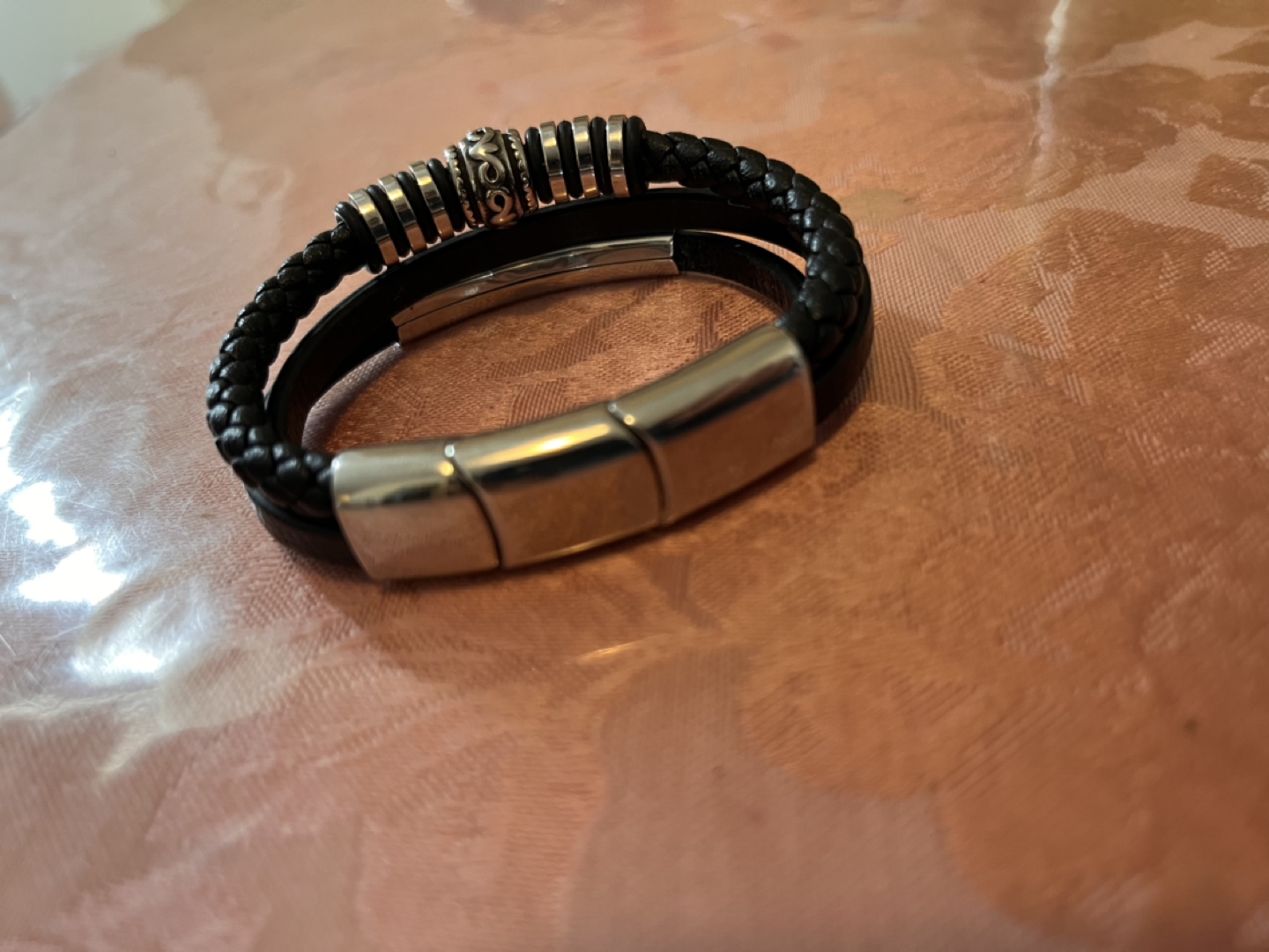 Leather bracelet image indicator(4)