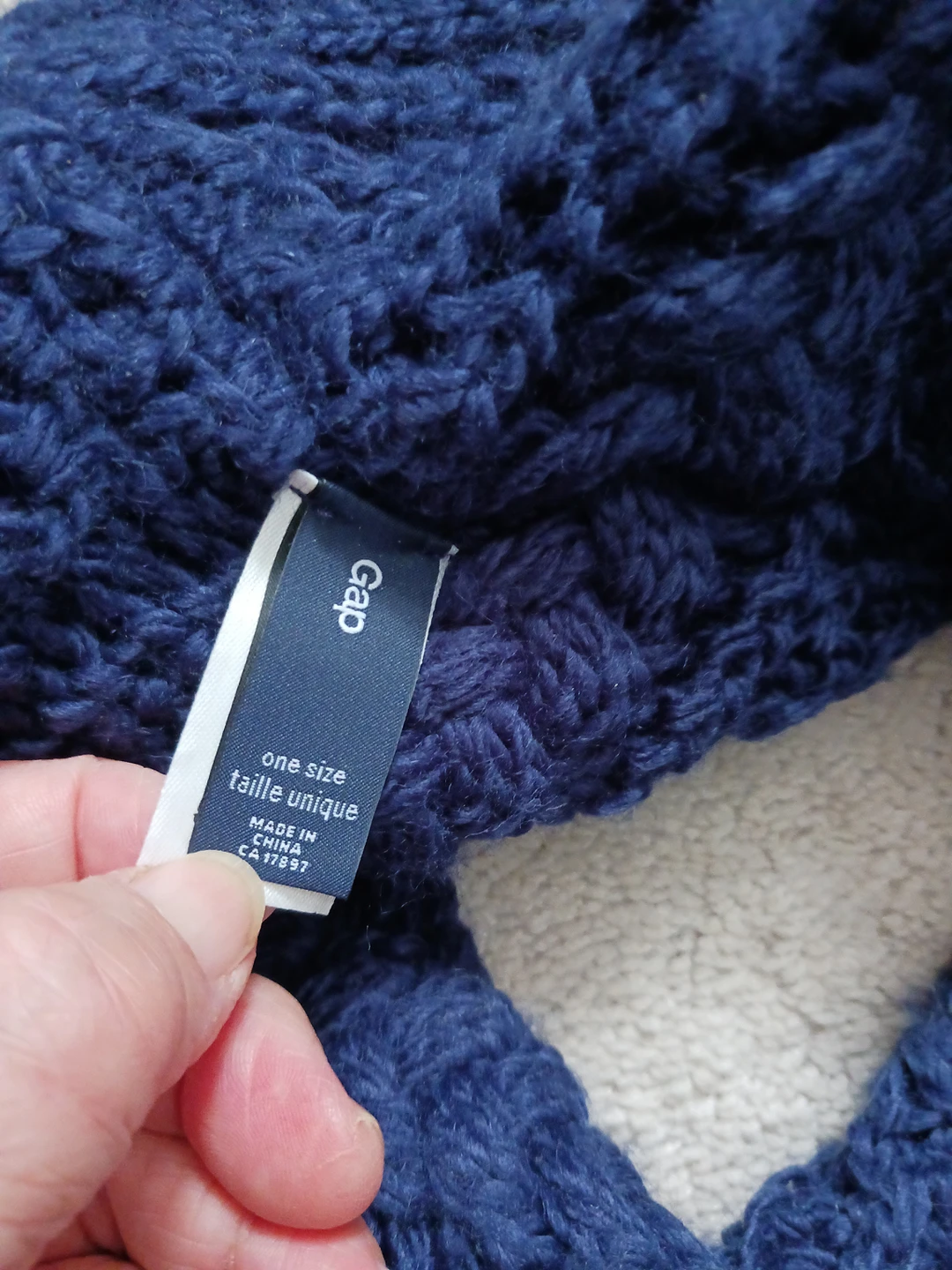 Gap Eternity scarf image indicator(2)