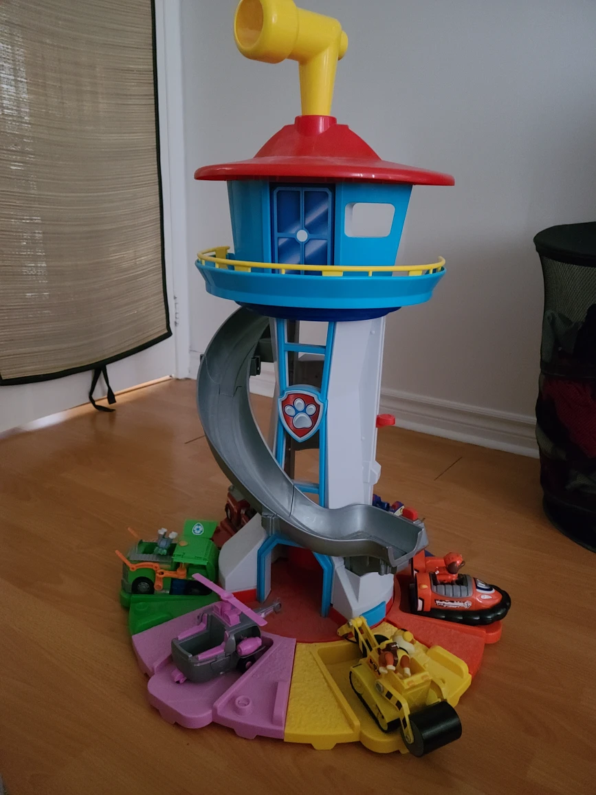 Paw Patrol Look Out Tower and include 6 vehicles and pups