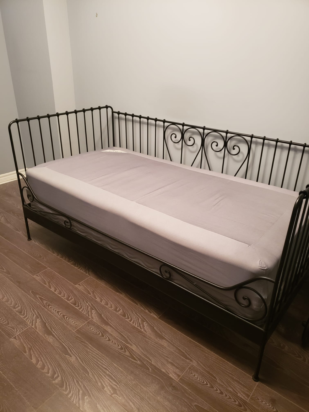 Bed - Single / Twin