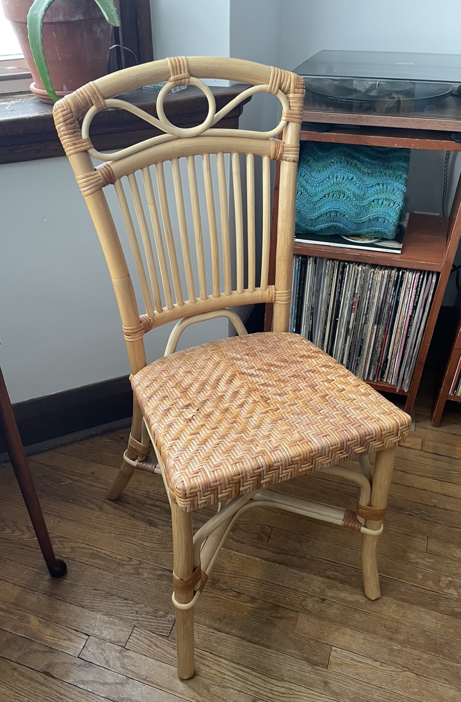 Vintage bamboo rattan chair thumbnail