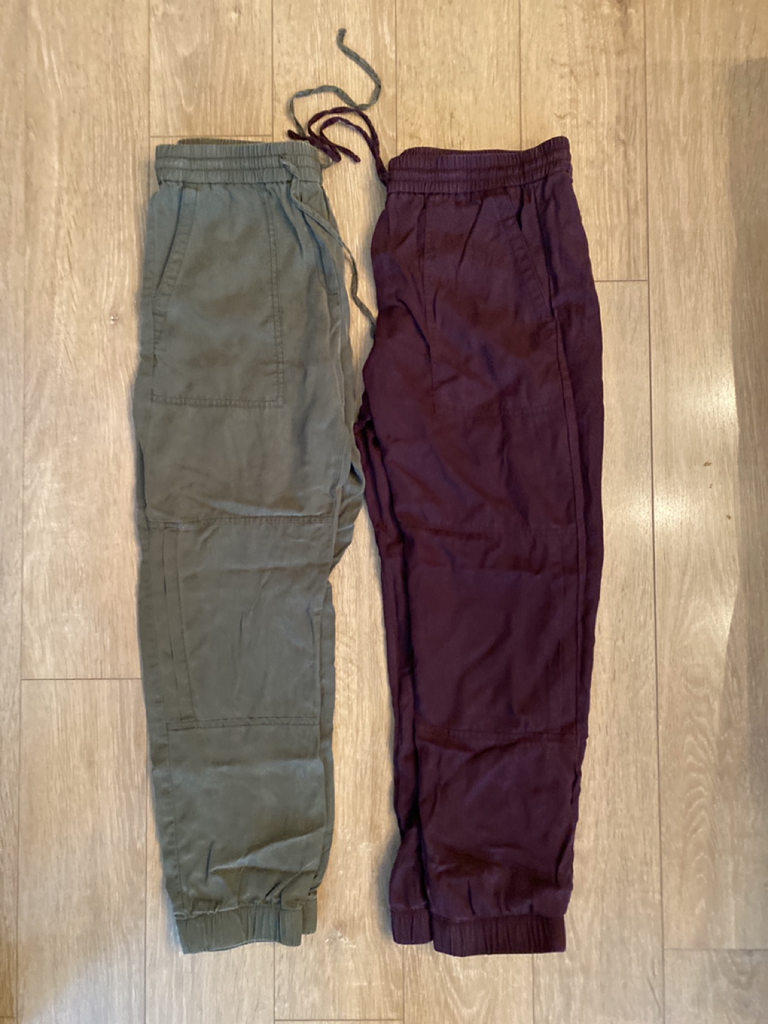 Gap light Cargo pants thumbnail