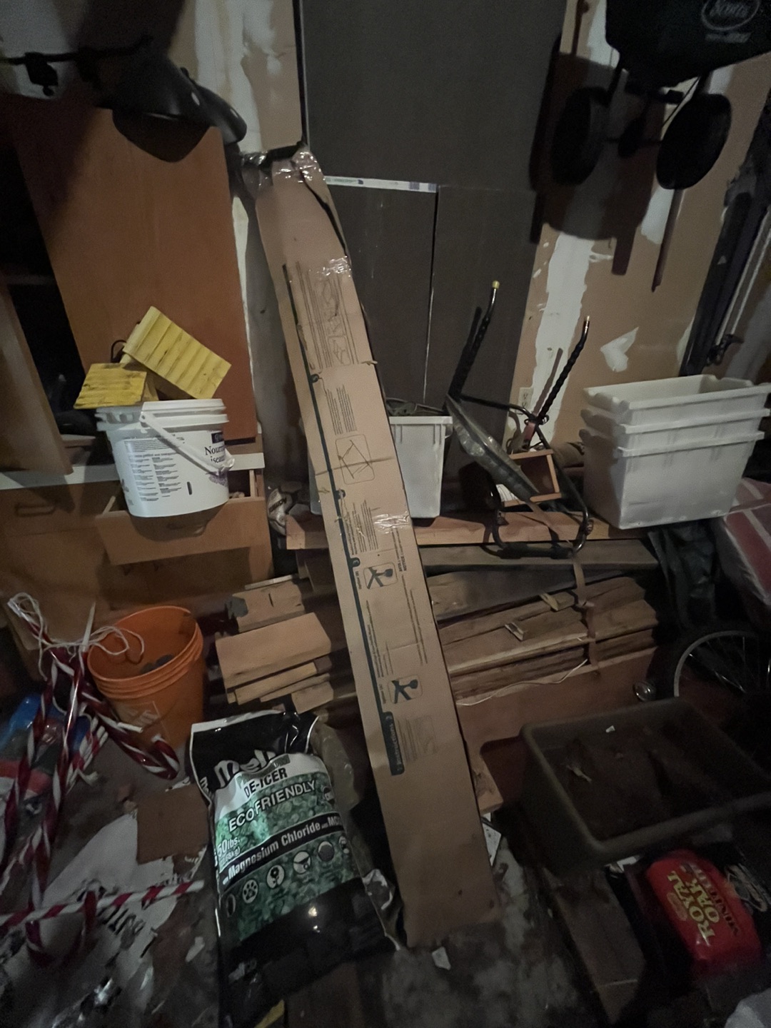 King bedframe - photo 2