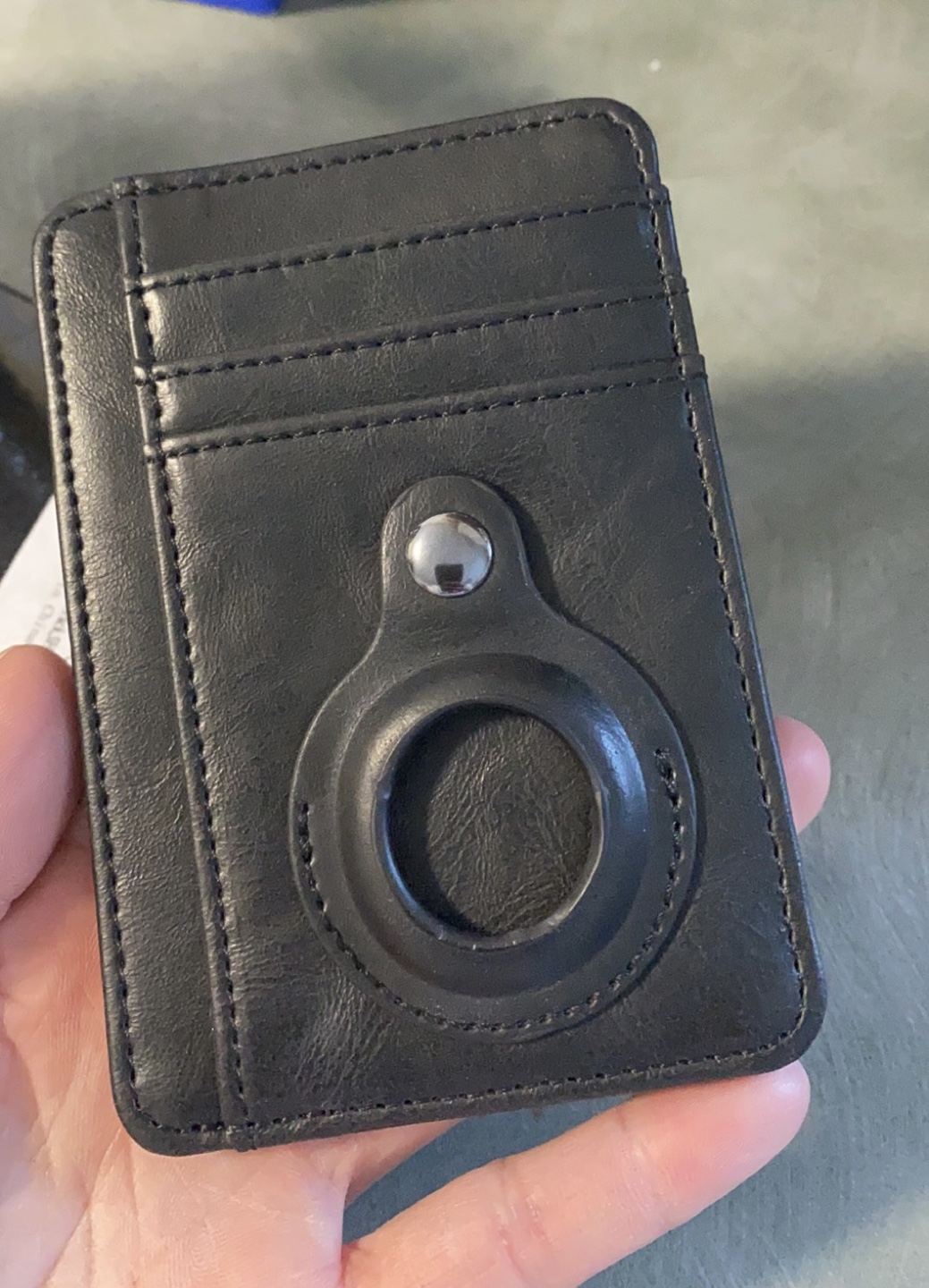 New Air tag card holder