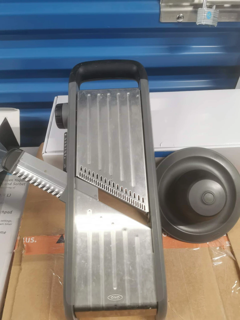 High Quality Professional Mandoline - OXO GOOD GRIPS thumbnail