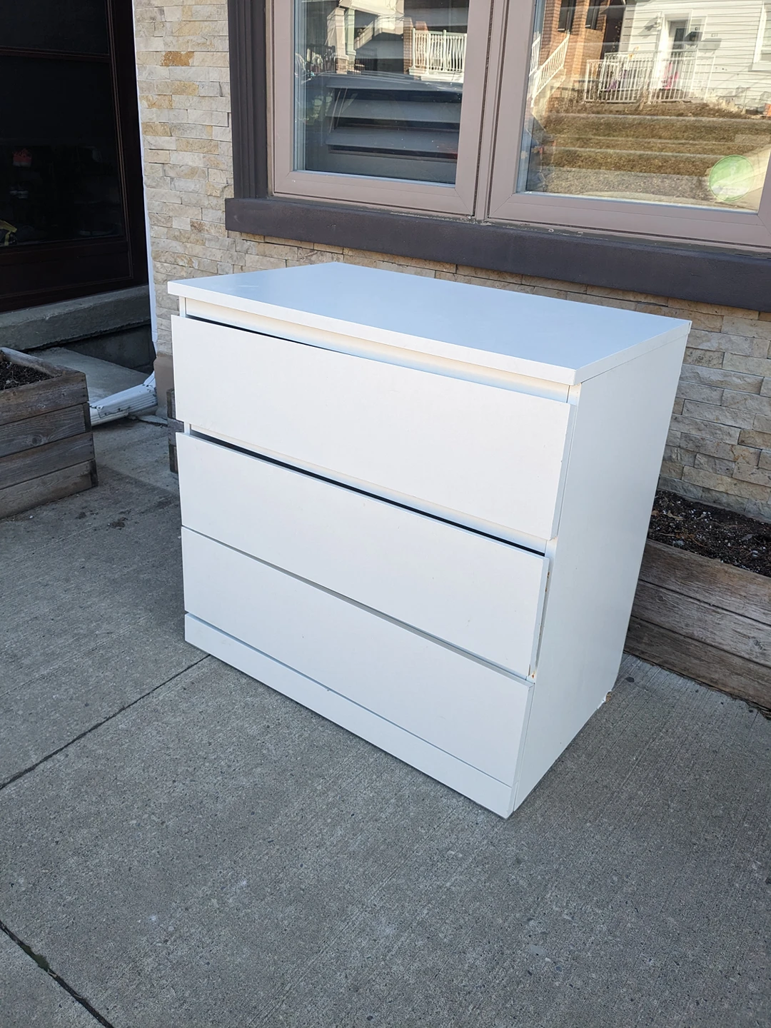 IKEA MALM 3 DRAWER DRESSER