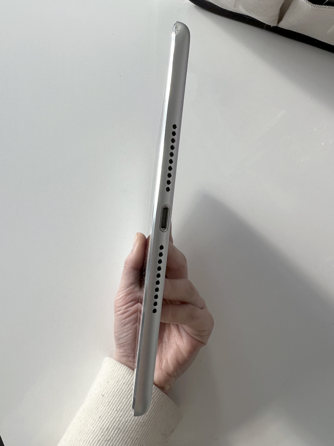 iPad mini 4 Wi-Fi 32GB $149 Silver - photo 4
