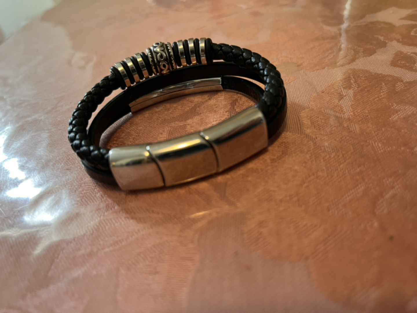 Leather bracelet image indicator(4)