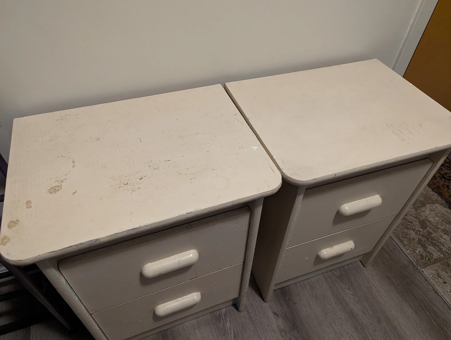 Bedside Tables - photo 2