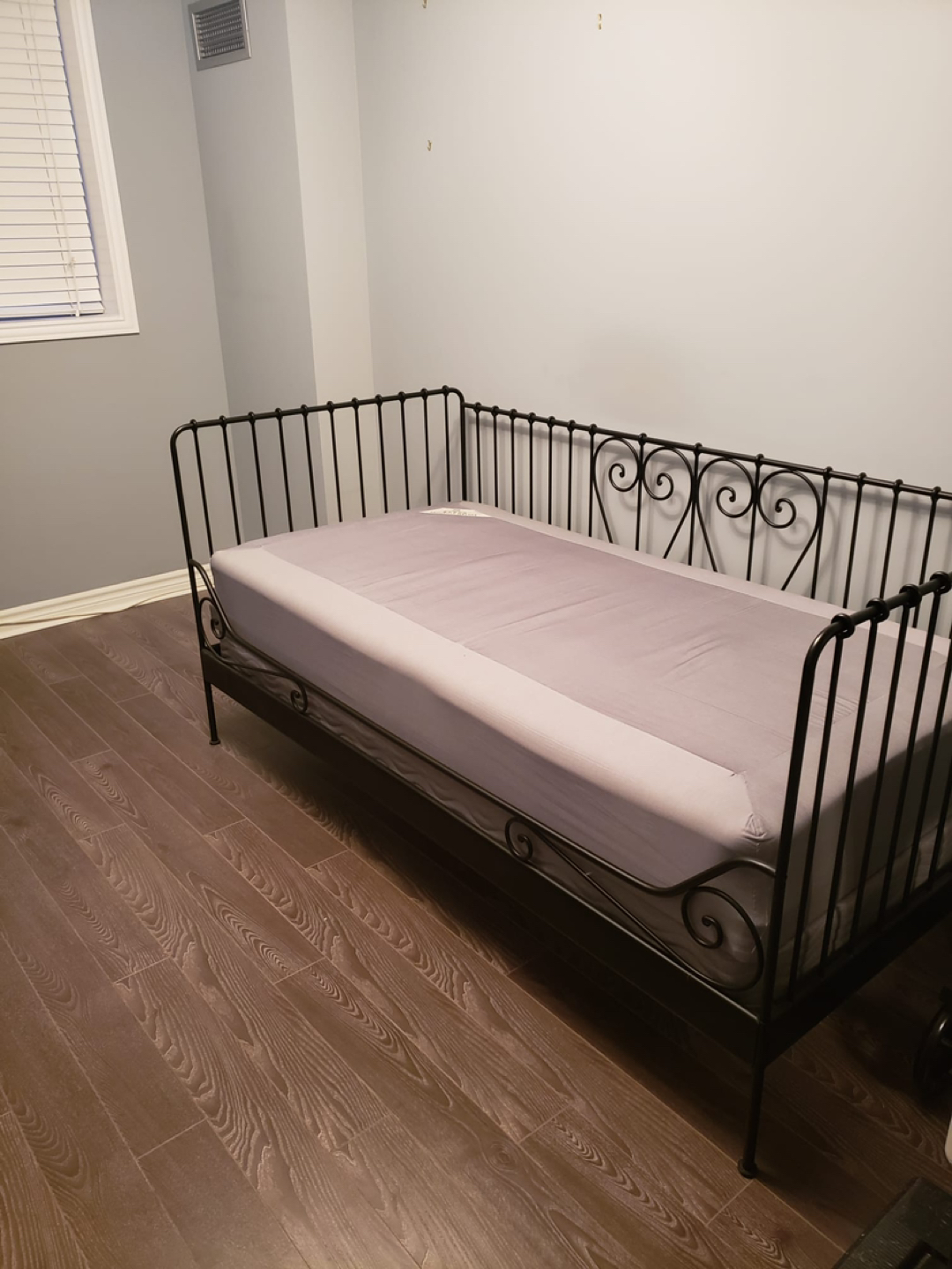 Bed - Single / Twin - photo 2