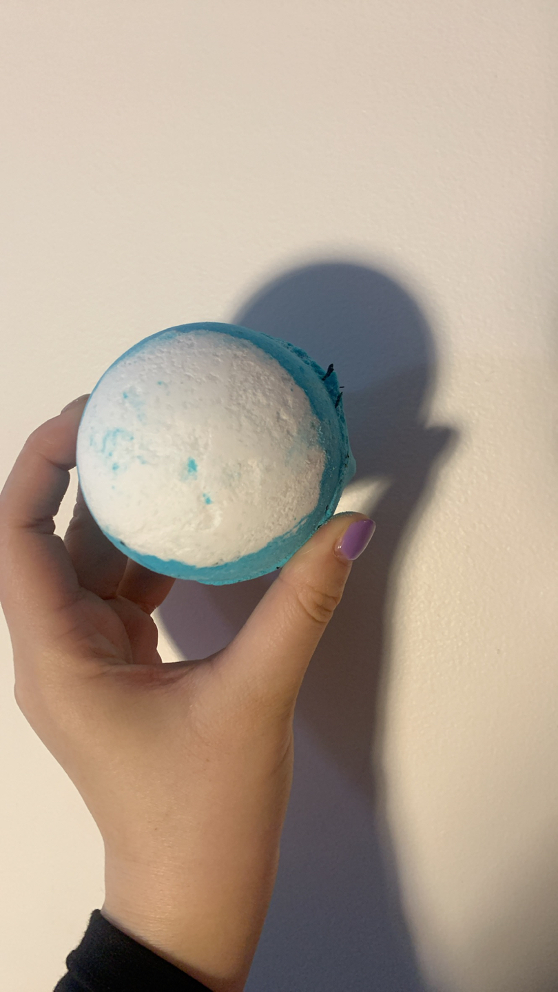 Lush - Big Blue unused bath bomb