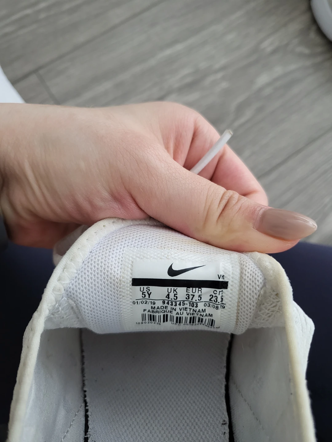 Women's Air Max 270 trainers thumbnail