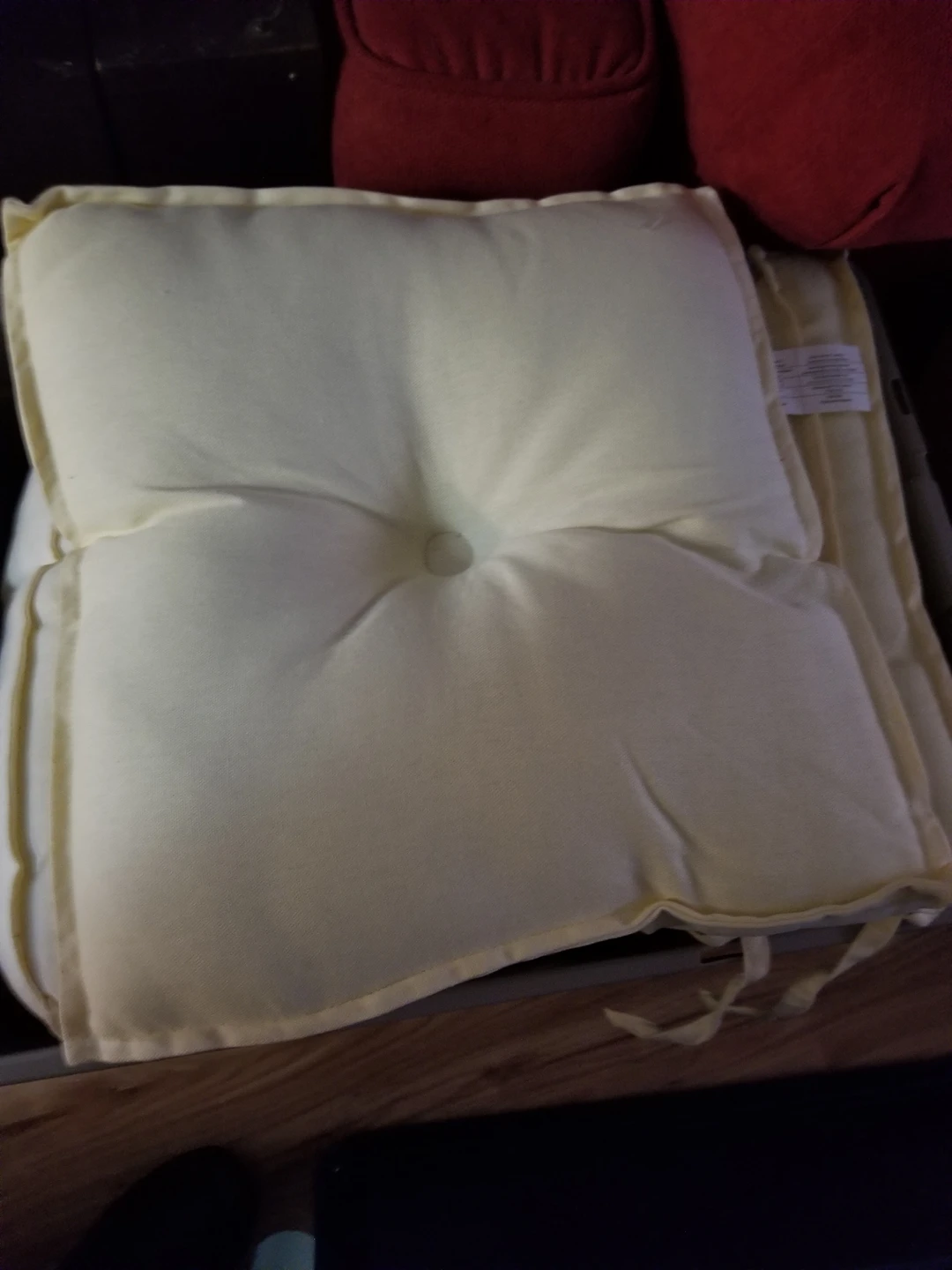 5 pillows thumbnail