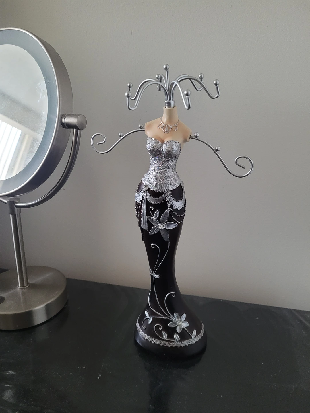 Jewelry stand mannequin - photo 2