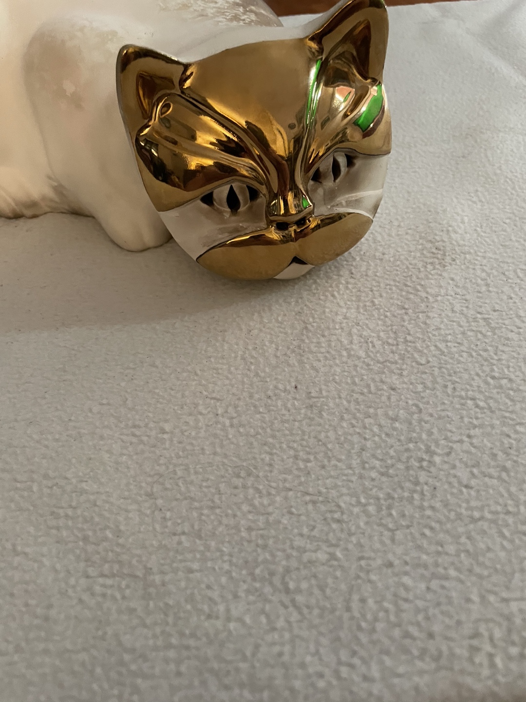 Pauline Pelletier cat sculpture - photo 3