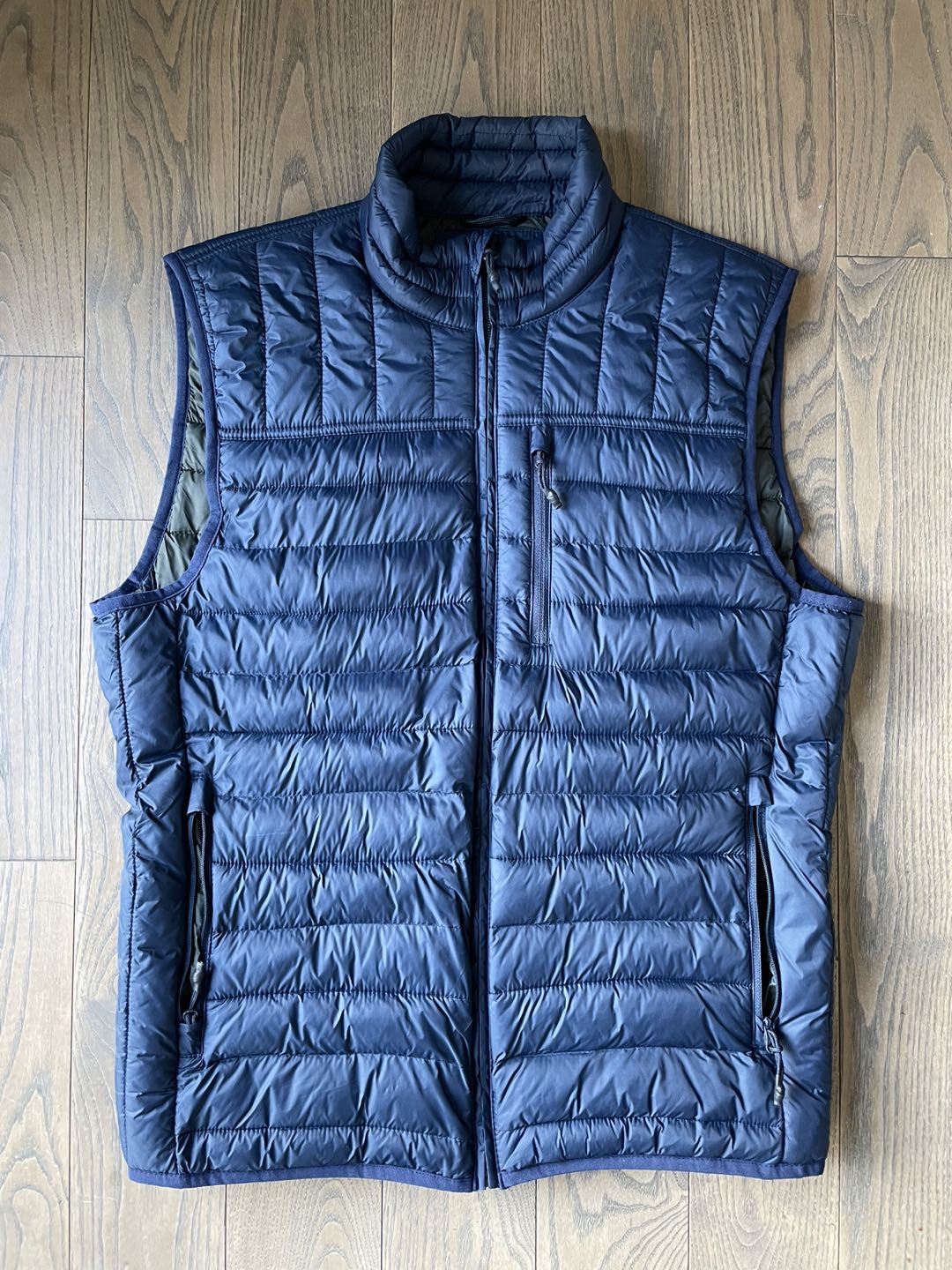 Men’s Lightweight Vest from The Gap - Medium