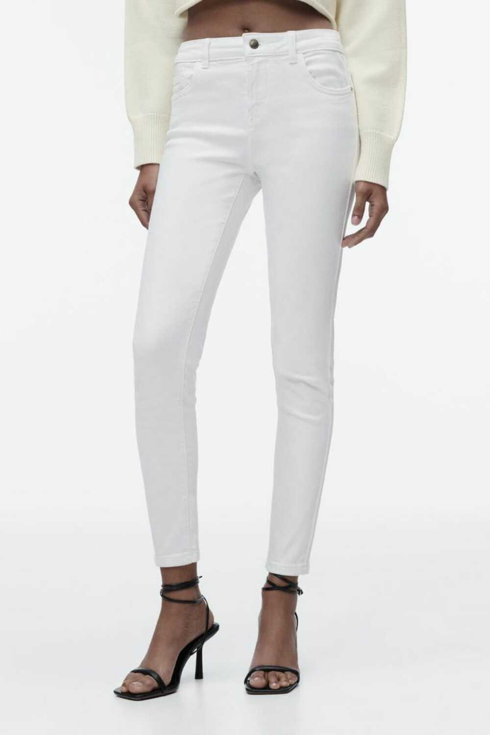 Zara White Skinny Jeans - Size 2 image indicator(2)