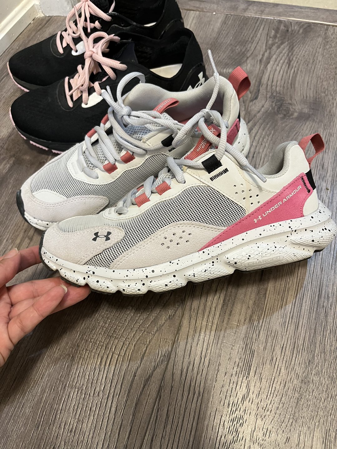 Shoes for women under armour size 7 thumbnail