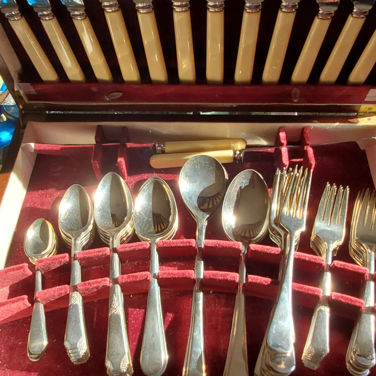 silver plated dinner ware