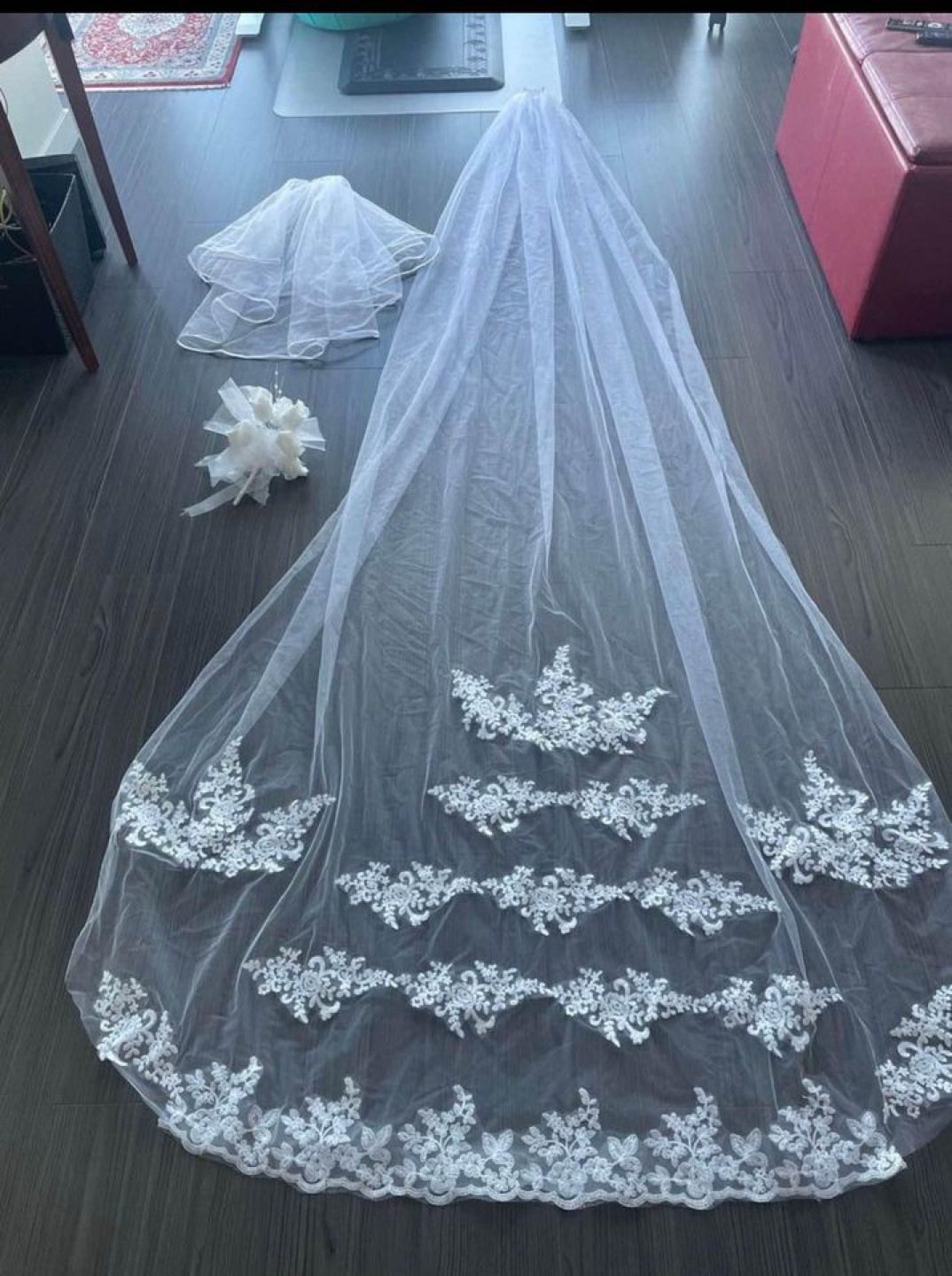 Wedding veils image indicator(3)