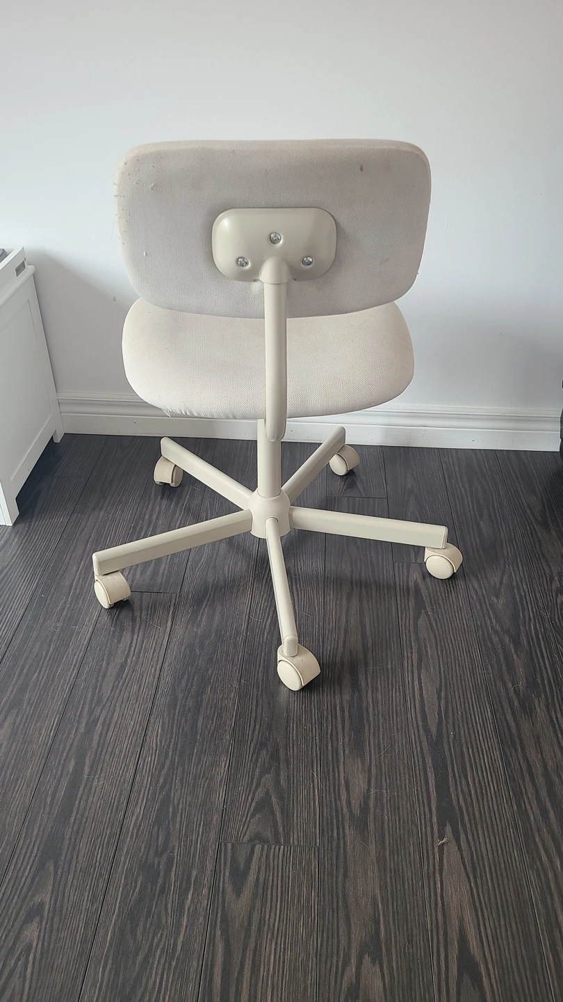 chair - photo 2