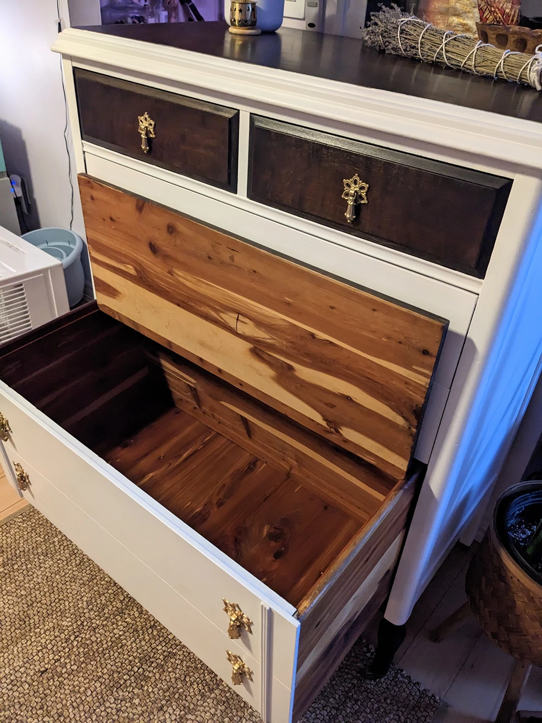 Dresser/Cedar Chest (combo) thumbnail