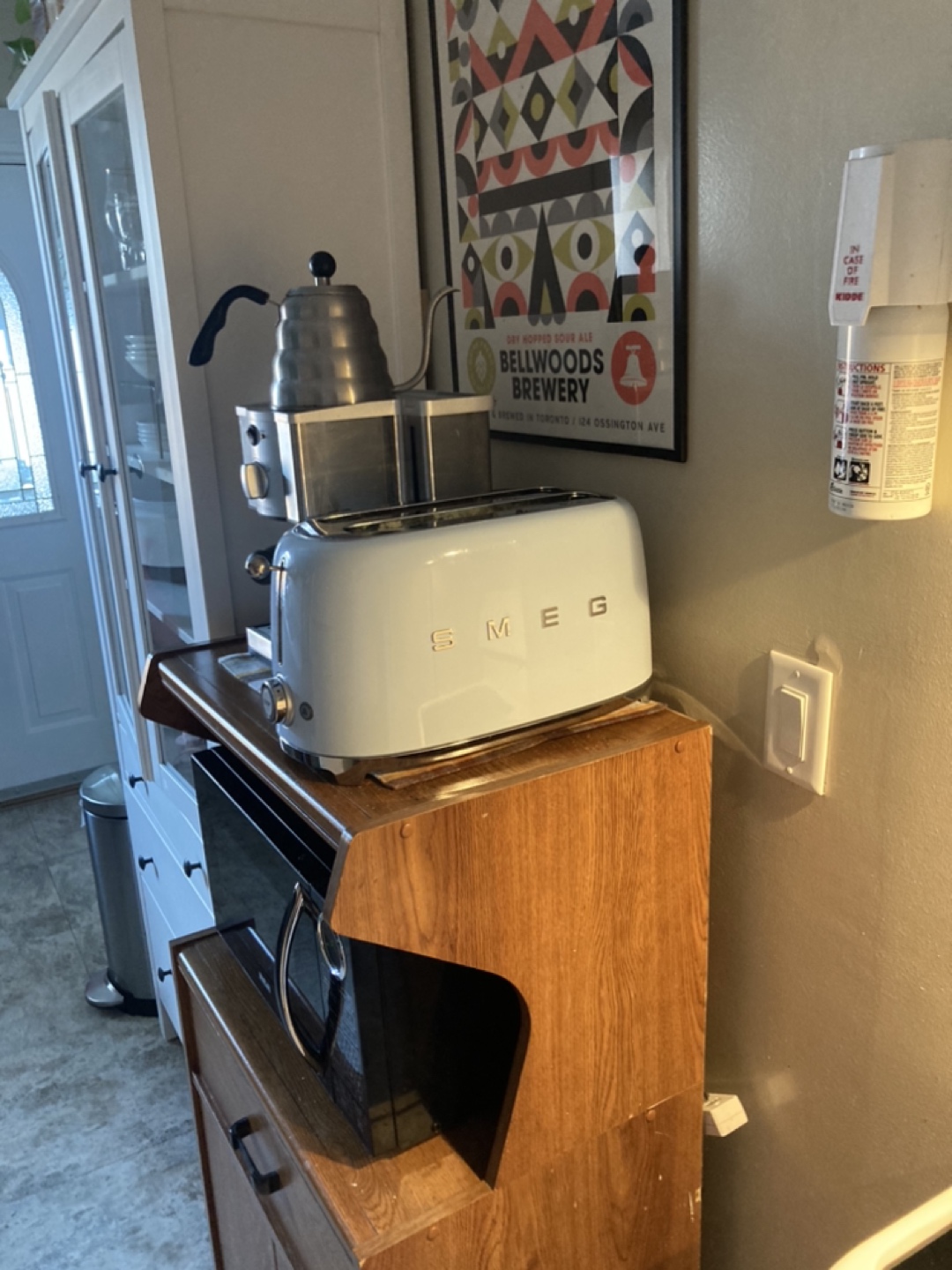 Blue SMEG toaster (for parts) thumbnail