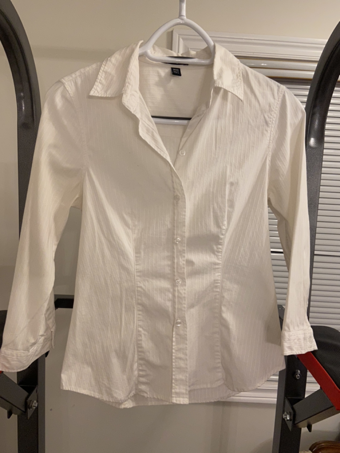 🏀 Jacob white dress shirt thumbnail