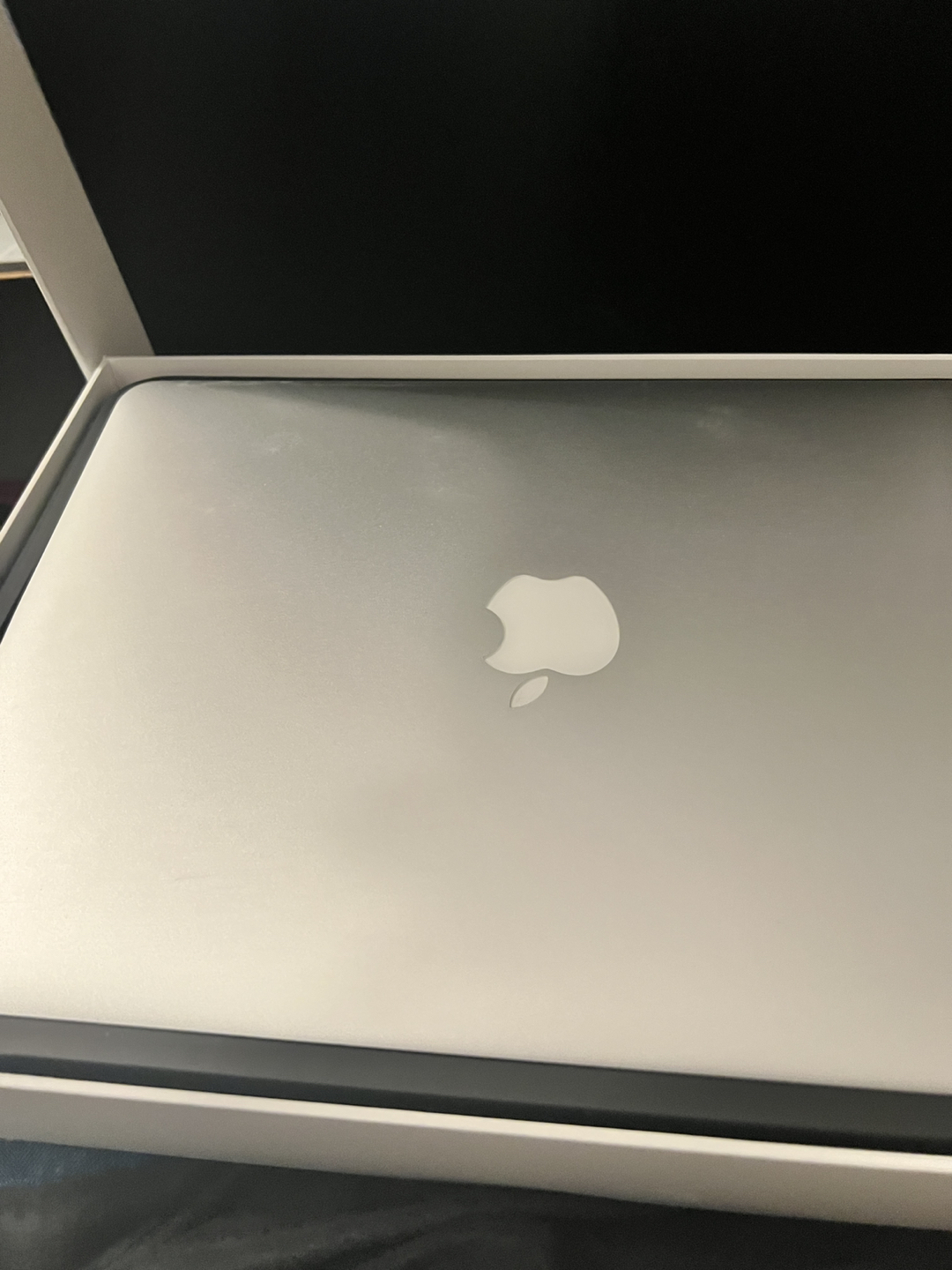 Mac Book Air 2015 with original box
