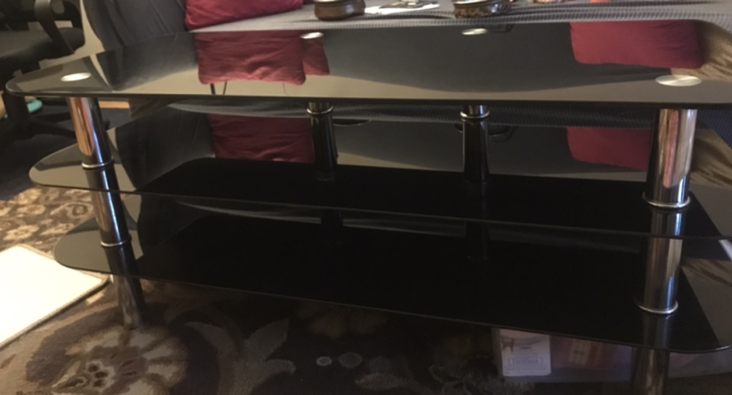 TV stand - photo 3
