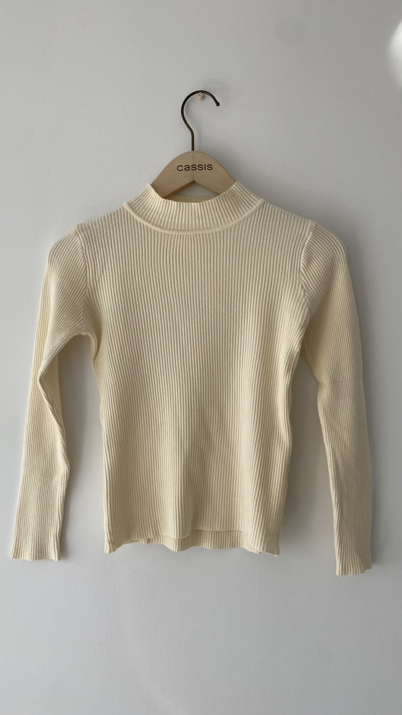 half turtleneck