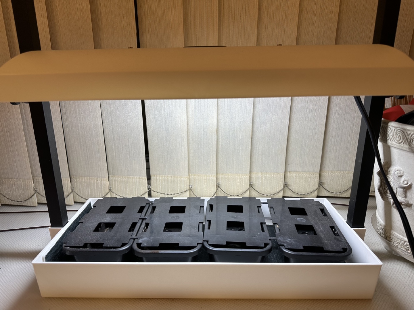 Garland grow light garden