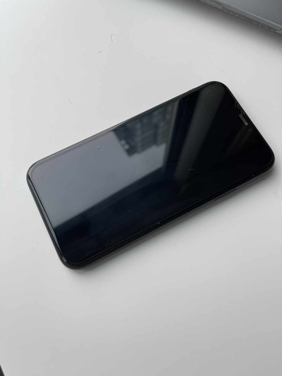 iPhone XR thumbnail