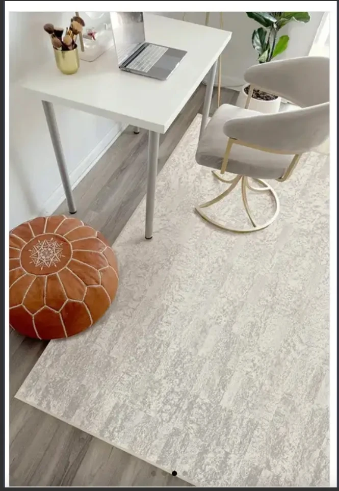 Washable carpet from ruggable with underpad thumbnail