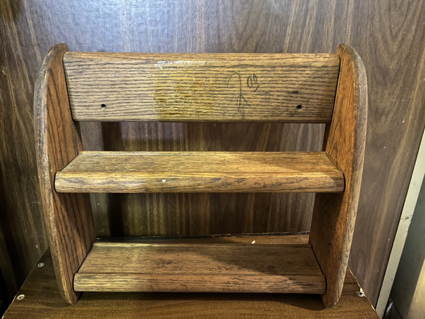 Wooden Spice rack thumbnail
