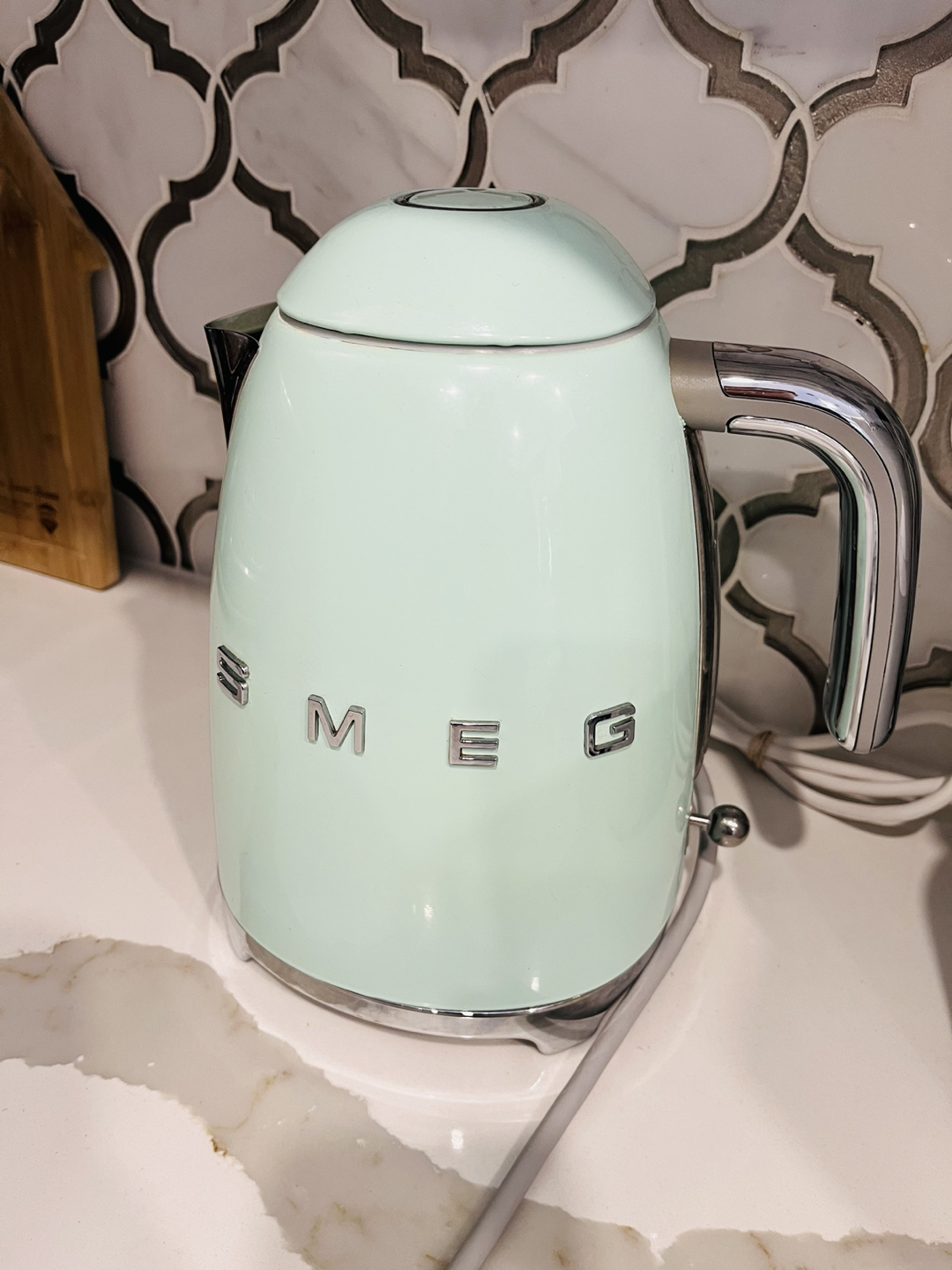 SMEG KETTLE (MINT GREEN)