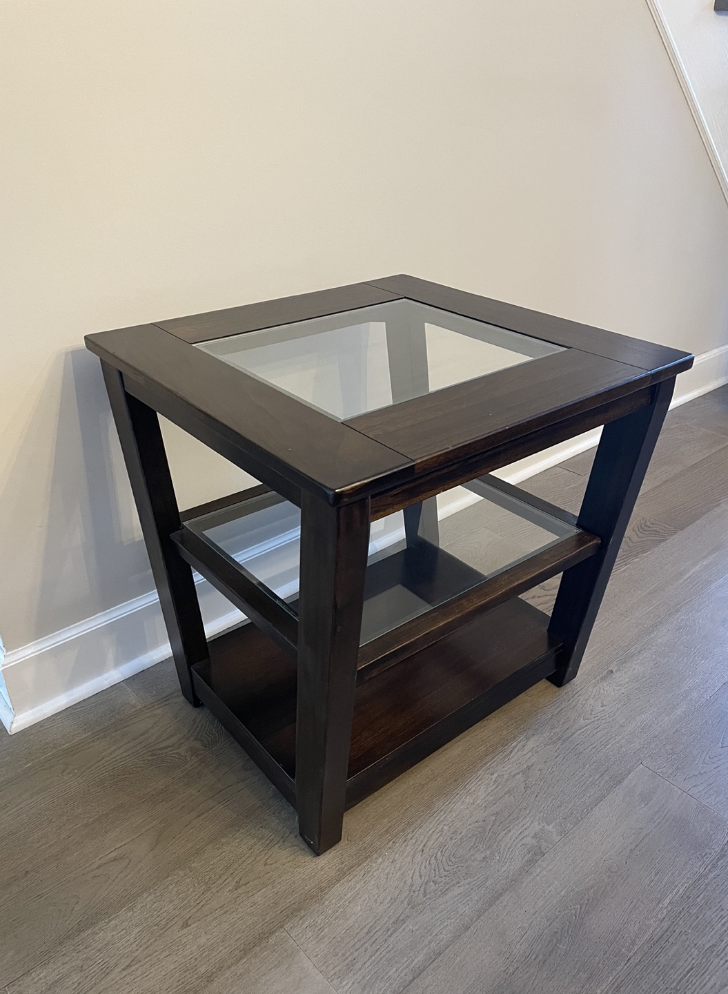 Wood end tables SET OF 2 - photo 2