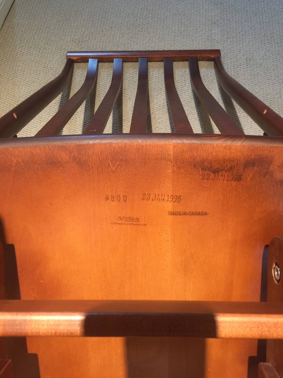 Solid wood Beautiful rocking chair - photo 4