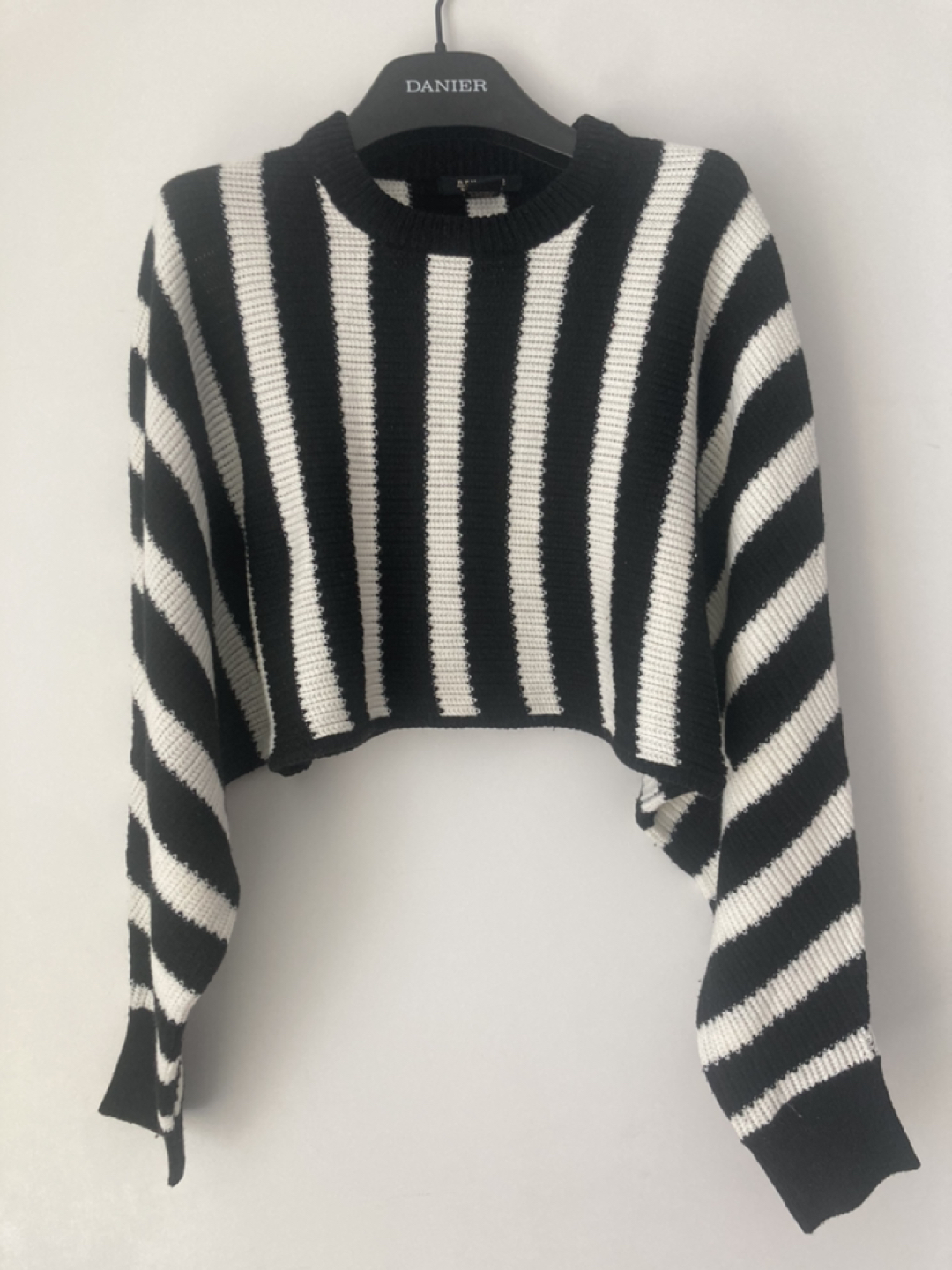 🏀 women’s sweater
