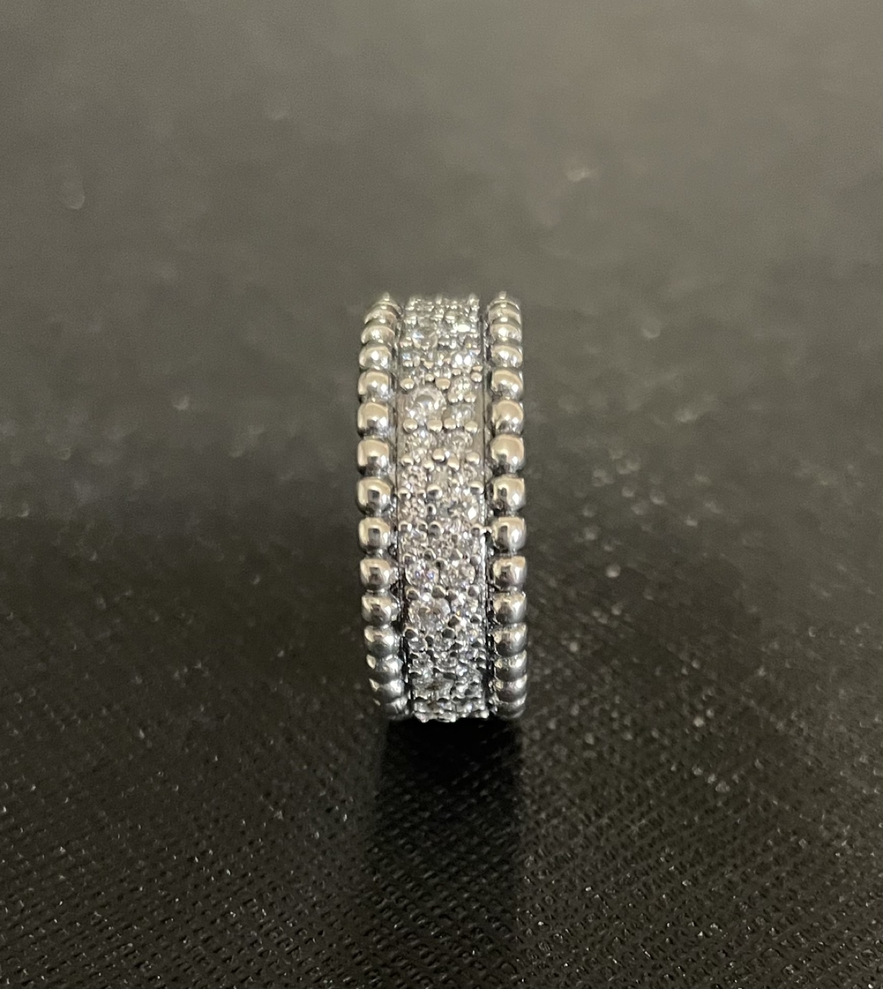 Pandora 925 ring